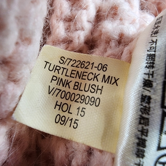 Banana Republic Balletcore Chunky Blush  Alpace Wool Turtleneck Sweater Medium - Picture 14 of 14